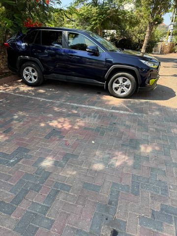 טויוטה RAV4
