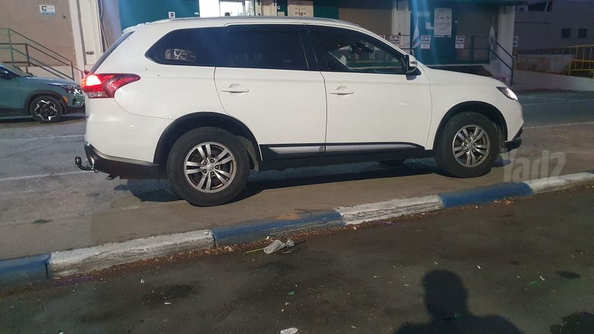 מודעת רכב מיצובישי אאוטלנדר