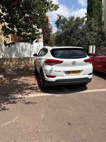 יונדאי טוסון