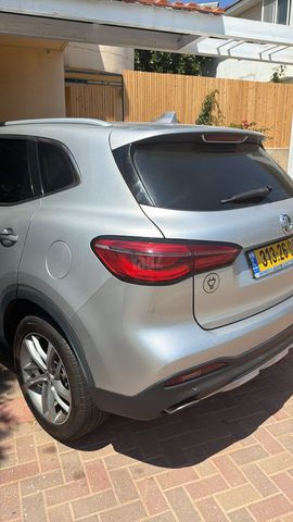 אם ג'י EHS PHEV