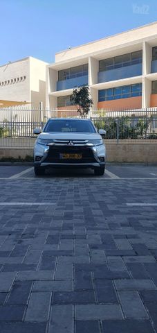 מודעת רכב מיצובישי אאוטלנדר