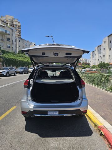 ניסאן אקס טרייל