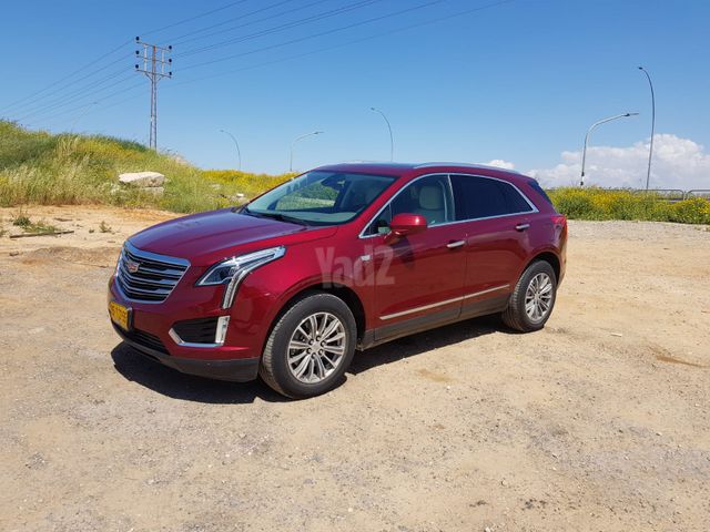 קאדילק XT5