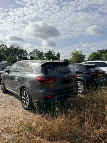 מודעת רכב קיה סורנטו