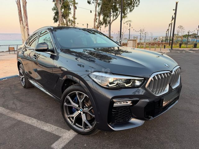 ב מ וו X6