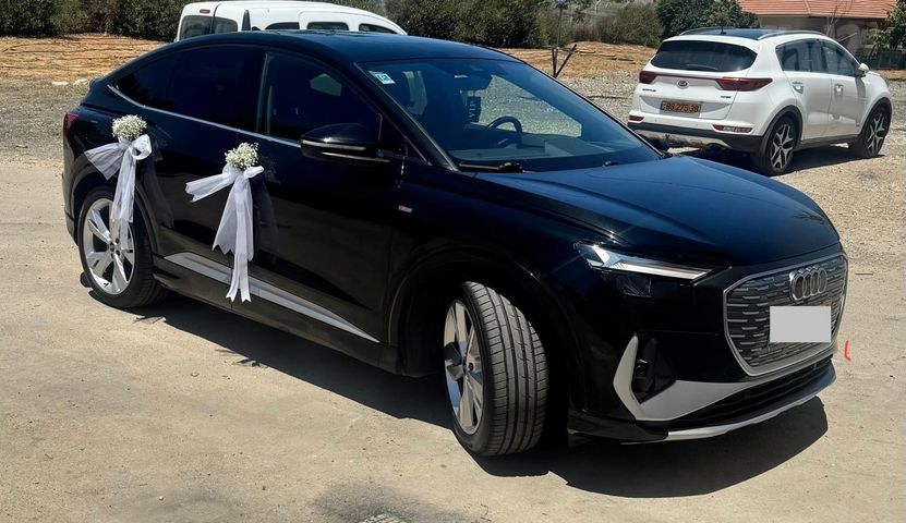 אאודי Q4 e-tron