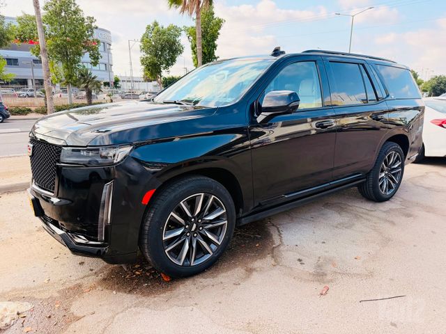 אסקלייד Sport אוט׳ 6.2 (420 כ״ס)