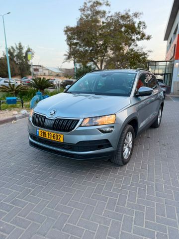 מודעת רכב סקודה קארוק