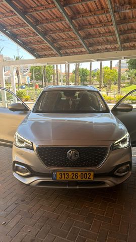 אם ג'י EHS PHEV