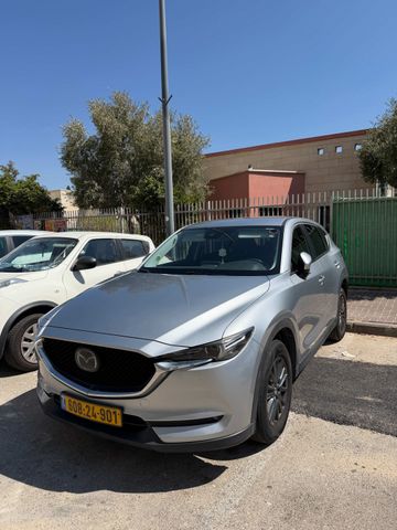 מודעת רכב מאזדה CX-5