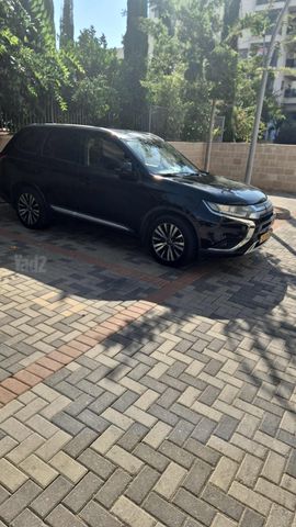 מודעת רכב מיצובישי אאוטלנדר