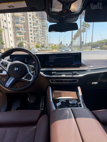 ב מ וו X6