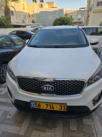 קיה סורנטו