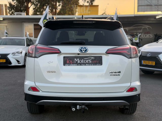 טויוטה RAV4