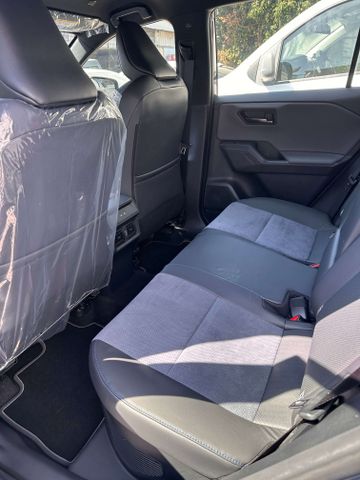 טויוטה RAV4