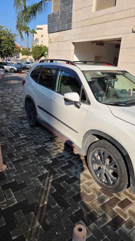סובארו פורסטר