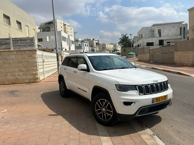 ג'יפ גרנד צ'ירוקי