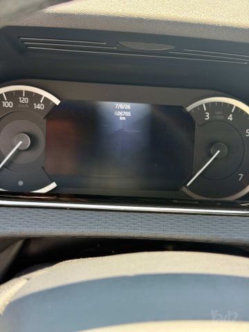 לנד רובר ריינג' רובר איווק