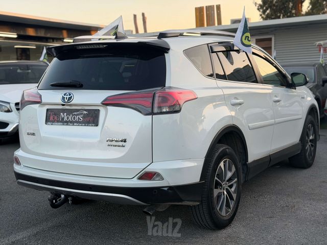טויוטה RAV4