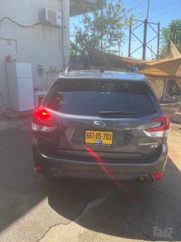 סובארו פורסטר