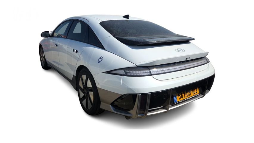 יונדאי איוניק 6