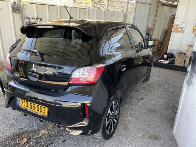 מיצובישי ספייס סטאר