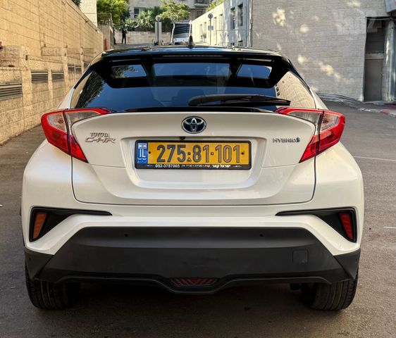 טויוטה C-HR