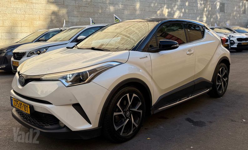טויוטה C-HR
