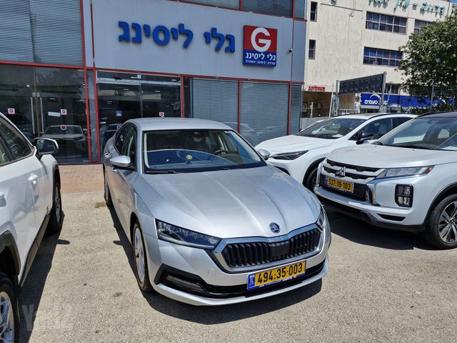סקודה אוקטביה
