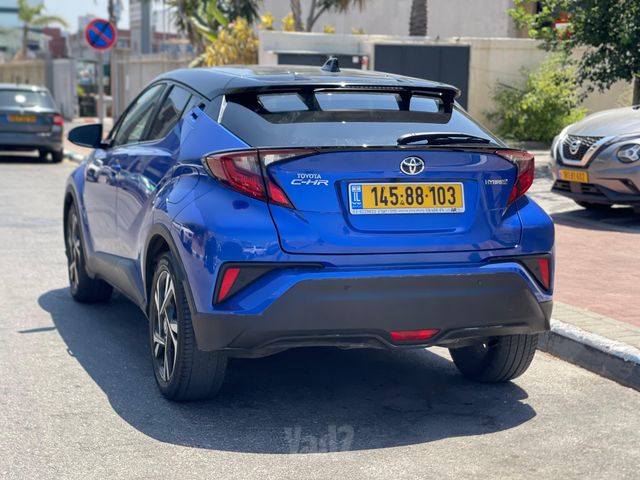 טויוטה C-HR