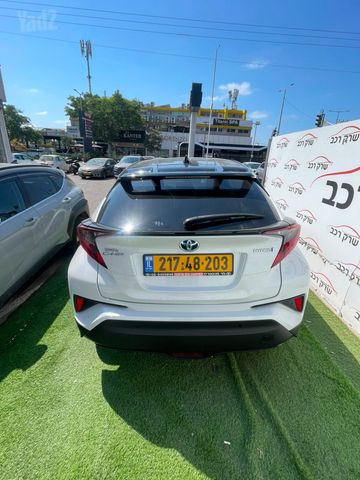 טויוטה C-HR