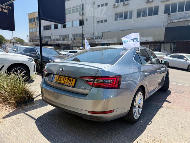 סקודה סופרב