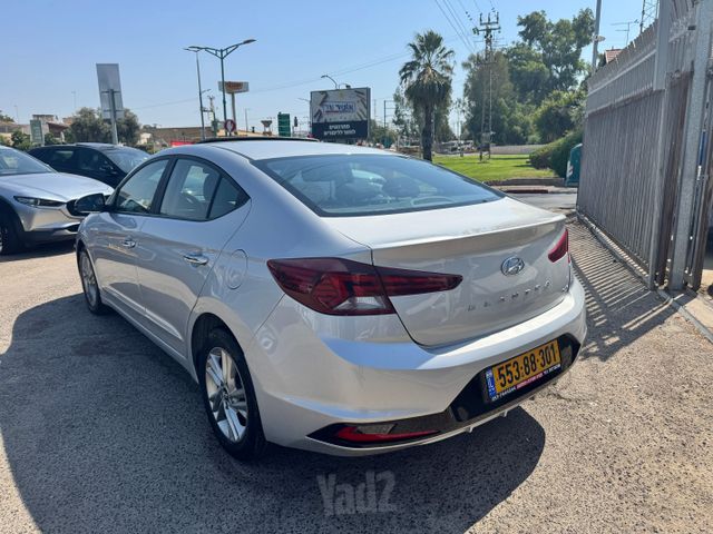 מודעת רכב יונדאי אלנטרה