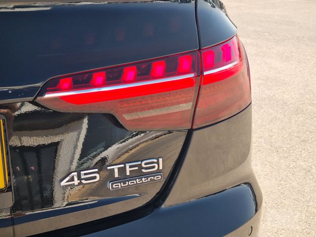 אאודי A4