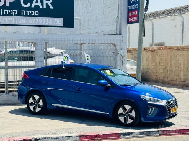 יונדאי איוניק