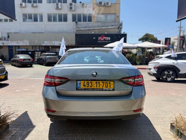 סקודה סופרב