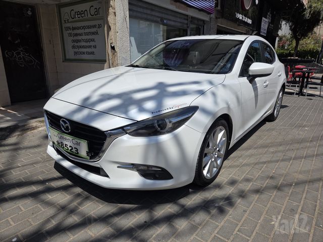 מאזדה 3