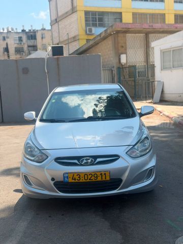 מודעת רכב יונדאי אקסנט i25