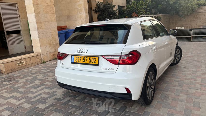 אאודי A1