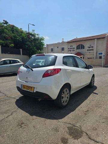 מאזדה 2