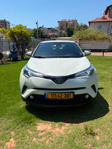 טויוטה C-HR