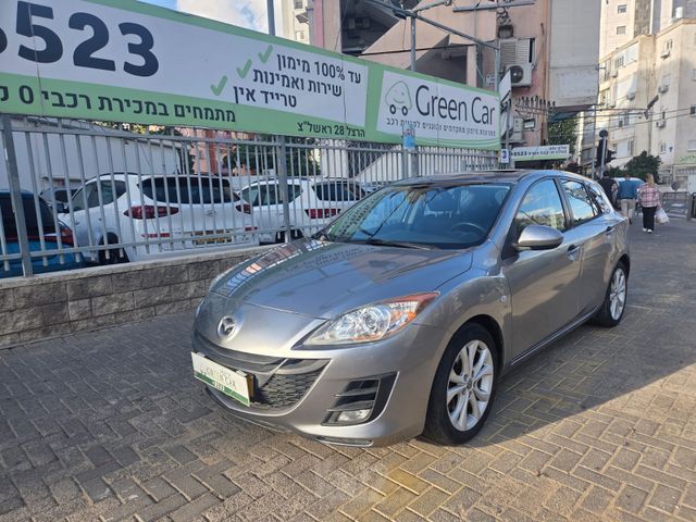 מודעת רכב מאזדה 3