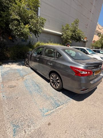 ניסאן סנטרה