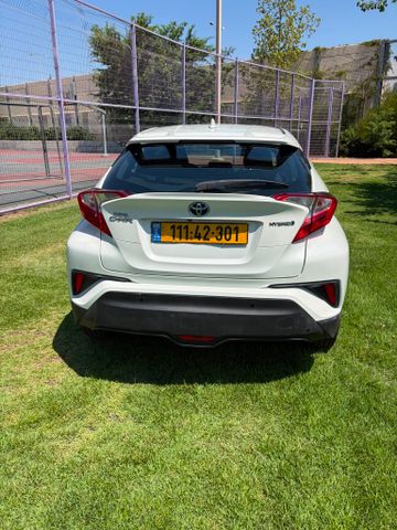 טויוטה C-HR