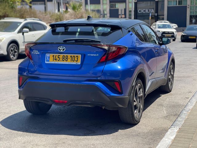 טויוטה C-HR