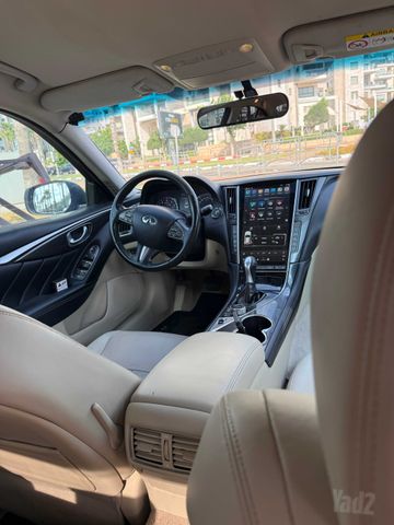 אינפיניטי Q50