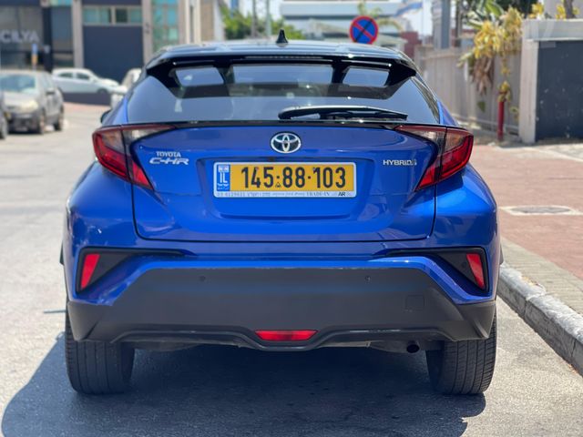 טויוטה C-HR
