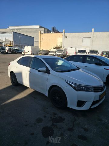 מודעת רכב טויוטה קורולה