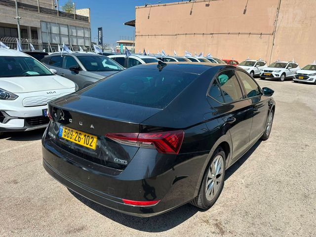 סקודה אוקטביה