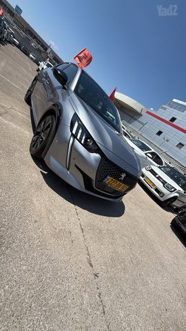 מודעת רכב פיג'ו 208 1